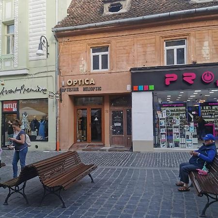 Central Petit Room Braşov Buitenkant foto